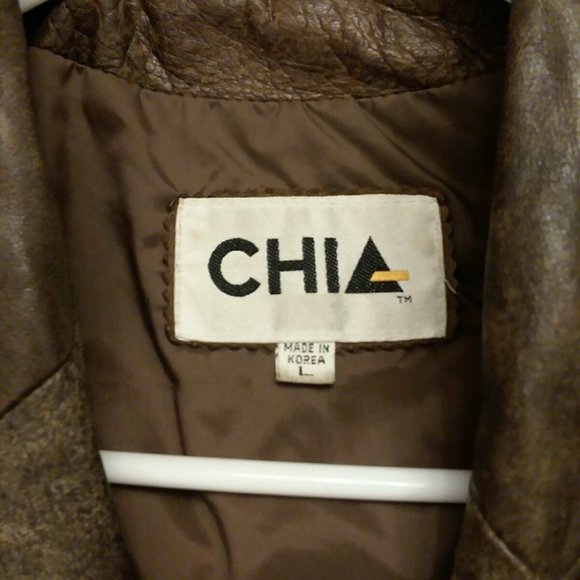 Leather like distressed cropped ladies large jacket - Picture 3 of 4